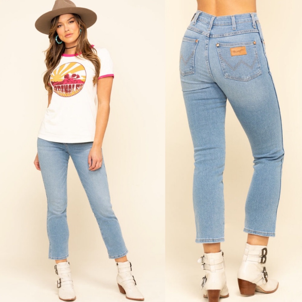 Wrangler Light Vintage Heritage Fit High Rise Jeans